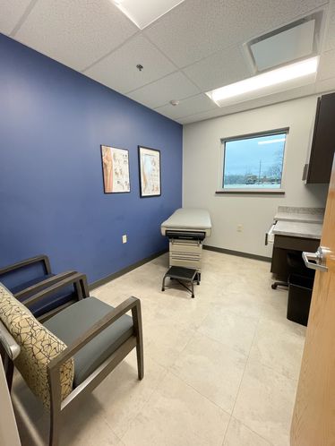 Medical Clinic / Surgery Center: 1507 Linwood Dr, Paragould, AR 72450